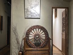 -箱美术馆私房菜(水晶郦城店)