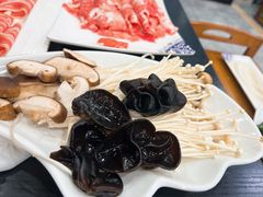 蔬菜拼盘-楼外楼大刀肉传统火锅居(幸福街店)