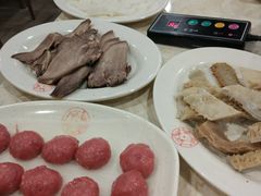 -粤潮牛肉火锅店(江南大道店)