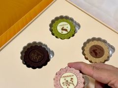 -Laderach 莱德拉(上海环贸iapm店)