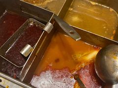 -海底捞火锅(曹安公路店)
