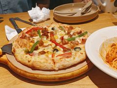 -菲滋意式餐厅(临平万达店)