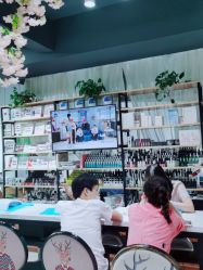 -潮店·虞妃妮轻奢美甲美睫馆