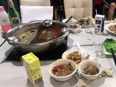 -尚品海鲜肥牛自助火锅(湖明店)