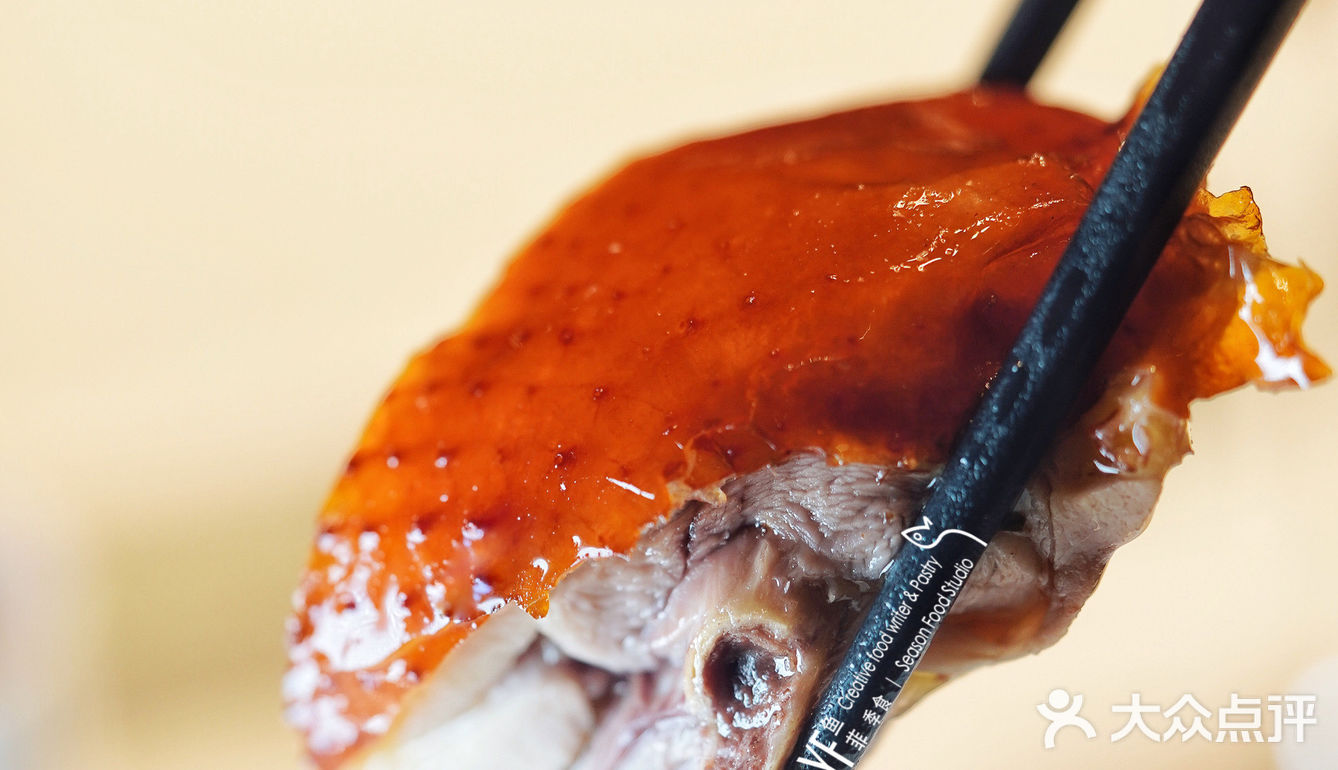 在这家小馆子吃饭，就像进了【湛江美食博物馆】🉐