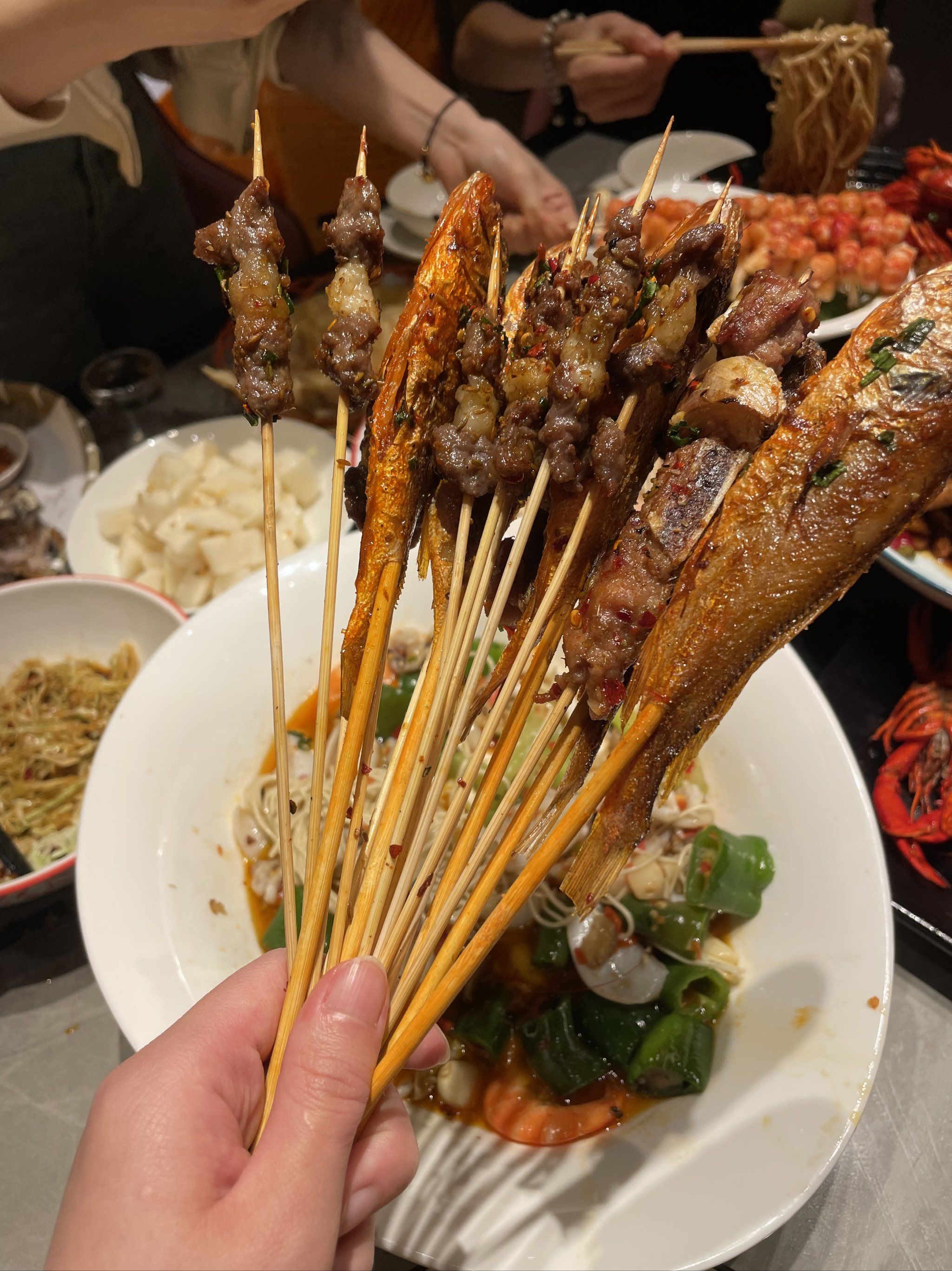 夜宵时间烧烤大餐