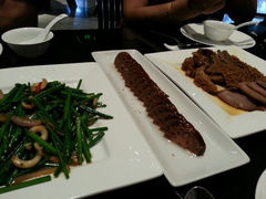 android_upload_pic-上海滴水湖皇冠假日酒店
