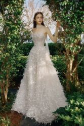 -Renee芮亦婚纱
