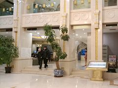 -碧中海汤泉汗蒸酒店