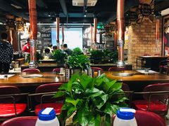 大堂-·缸桶屋·韩式牛肋条自助烤肉(西湖D11店)