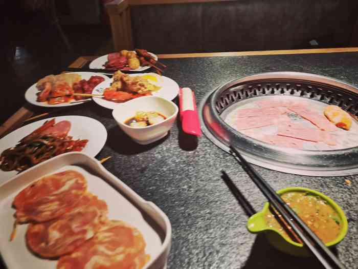 金达莱自助烤肉餐厅(茂业天地店)-"停好车准备去楼上吃饭中途看见这个