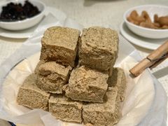 臭豆腐-富临饭店阿一鲍鱼