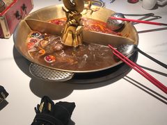 -小龙翻大江文化火锅(宽窄店)