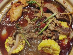 -沙胆彪炭炉牛杂煲(上海日月光广场店)