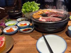 -明洞阿姨·韩式酱蟹烤肉·创意料理(三元桥店)