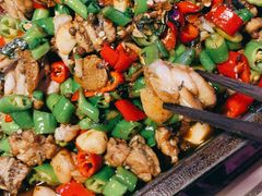 炭烧牛蛙平锅紫苏味-蘭奢雅集·江浙菜(青山江滩店)