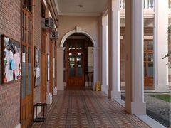 -香港大学