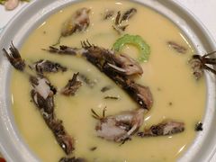 -亢龙太子酒轩(东湖店)