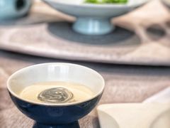 芝麻布丁-新光酒家·河豚·海鲜·蟹料理(浦东店)