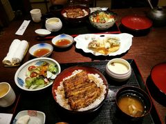 -翔峰炭火鳗鱼(悦泰街里公寓店)