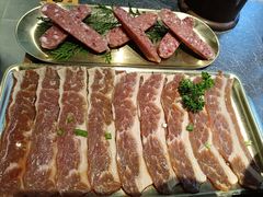 -草家酱蟹炭火烤肉店(珲春南路二店)