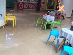 等位区-火锅岛潮牌自助餐厅(天津天佑城店)