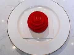 -Fridi Patisserie Cafe