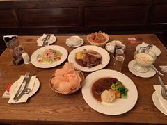 巴伐利亚香肠拼盘-宝莱纳啤酒花园餐厅PAULANER BRAUHAUS Nanjing(广州路店)