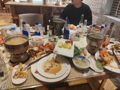 -雍和会海鲜姿造自助(湖东路店)