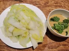 水爆粉丝白菜-清真吴记门钉肉饼·喜多利
