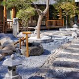 这家店的日料也太正宗了吧，氛围感好棒！