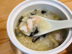 彩虹海鲜疙瘩汤-船歌·鱼水饺青岛菜(国贸商城店)