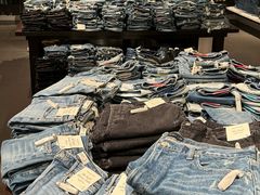 -观澜湖新城运动奥莱区