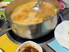 -四季喧黔味豆米火锅(万达广场店)