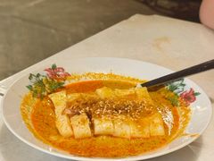 虾米咖喱猪肠粉-何九海南茶店(鬼仔巷店)