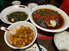 -味上湘菜馆(岳麓山店)