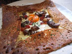 熏肉鸡蛋芝士奶油蘑菇可丽饼-RAC BAR(安福路店)