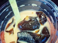 -八婆婆烧仙草(中山路店)