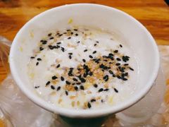 -清真老马家国华牛奶鸡蛋醪糟(正宁路店)