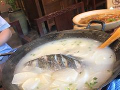 萝卜炖鲫鱼-曾福兴