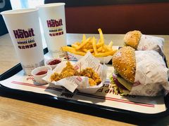 -The Habit Burger Grill 哈比特汉堡(复兴soho店)