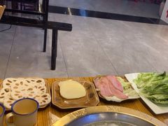 -颜氏双江清水鱼一养身火锅(磁器口店)