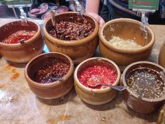 -云阿蛮云南生烫牛肉米线(奉贤路店)