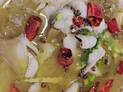 酸菜小鱼-渝是乎酸菜鱼(龙旗购物中心店)