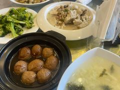 -黄山玉屏楼宾馆餐厅