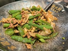 -费大厨辣椒炒肉(沙河万达店)