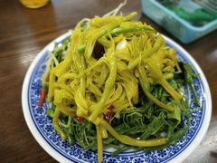 素拼-崇德楼水盆牛羊肉泡馍馆(文艺路店)