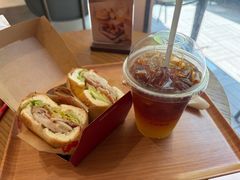 -Tims天好咖啡·贝果(雁展路万象天地店)