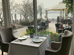 靠窗位-望海·帆船主题咖啡厅•品茗下午茶(石湖景区店)