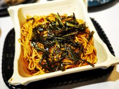 开洋葱油拌面-荟廷·晶萃(陆家嘴尚悦湾店)